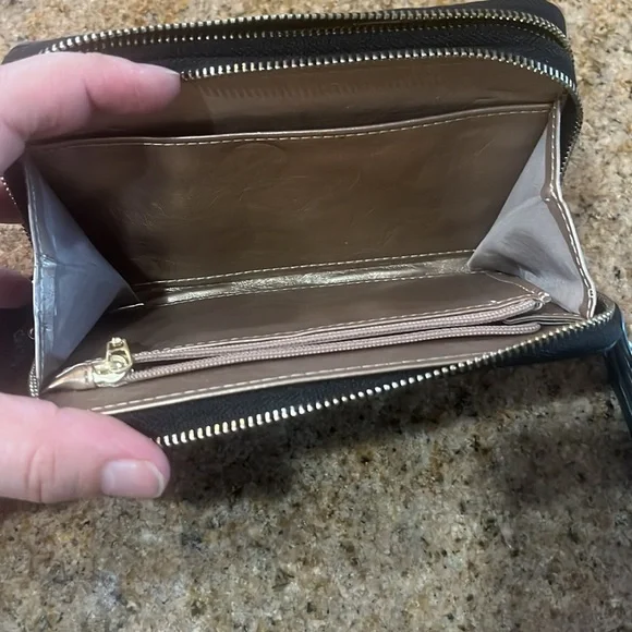 Anne Klein Wristlet Black Leather - Picture 7 of 8